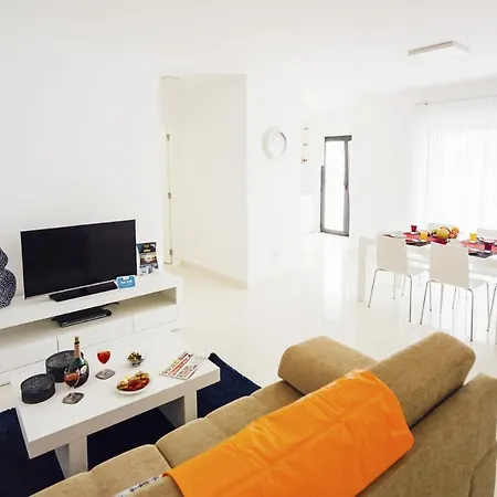 Janelas De Salir - By Sch *