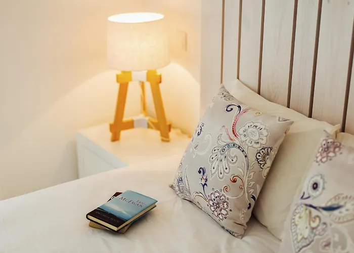 Janelas De Salir - By Sch شقة Salir de Porto