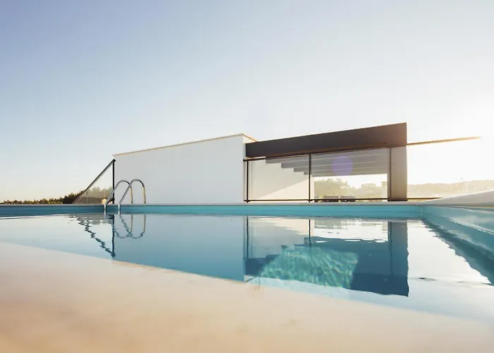 Janelas De Salir - By Sch