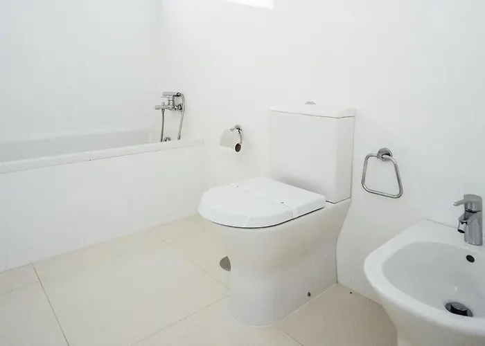 Janelas De Salir - By Sch * Salir de Porto